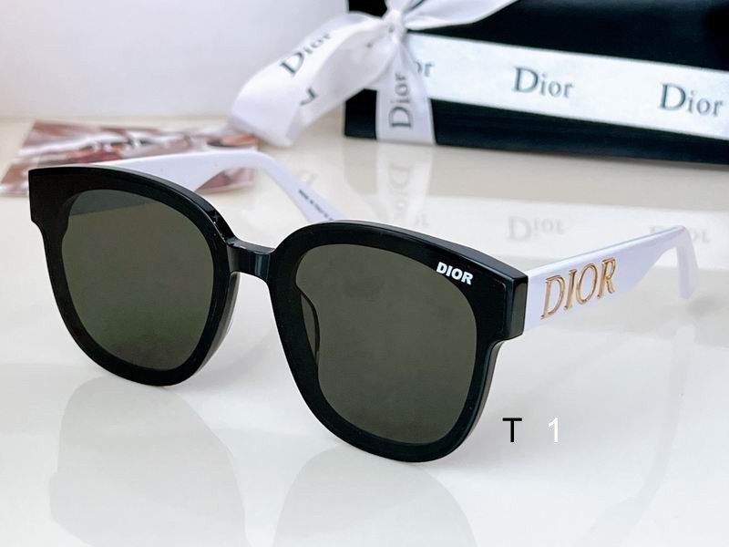 DIOR Sunglasses 694